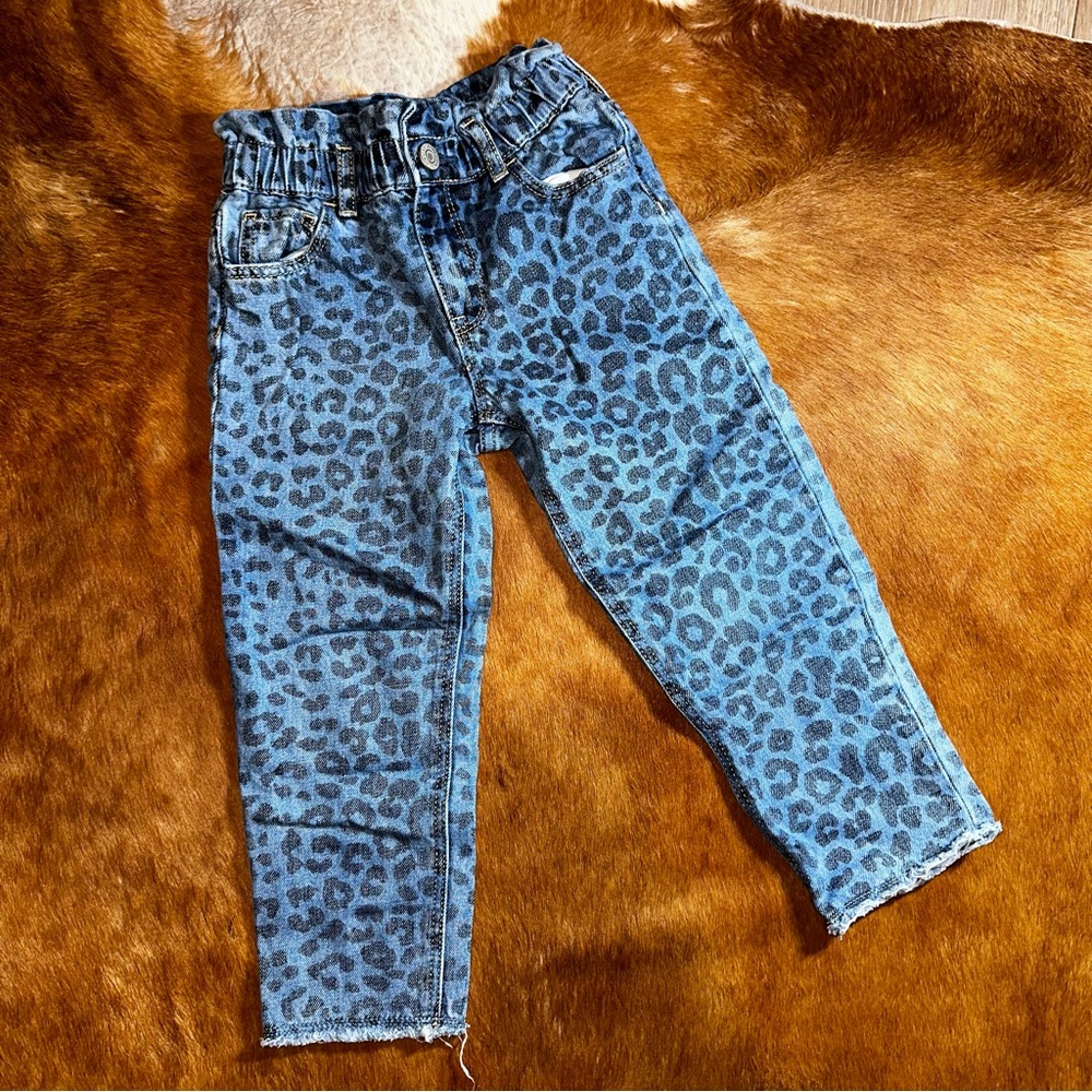 Gap, kids animal print jeans, size 5
